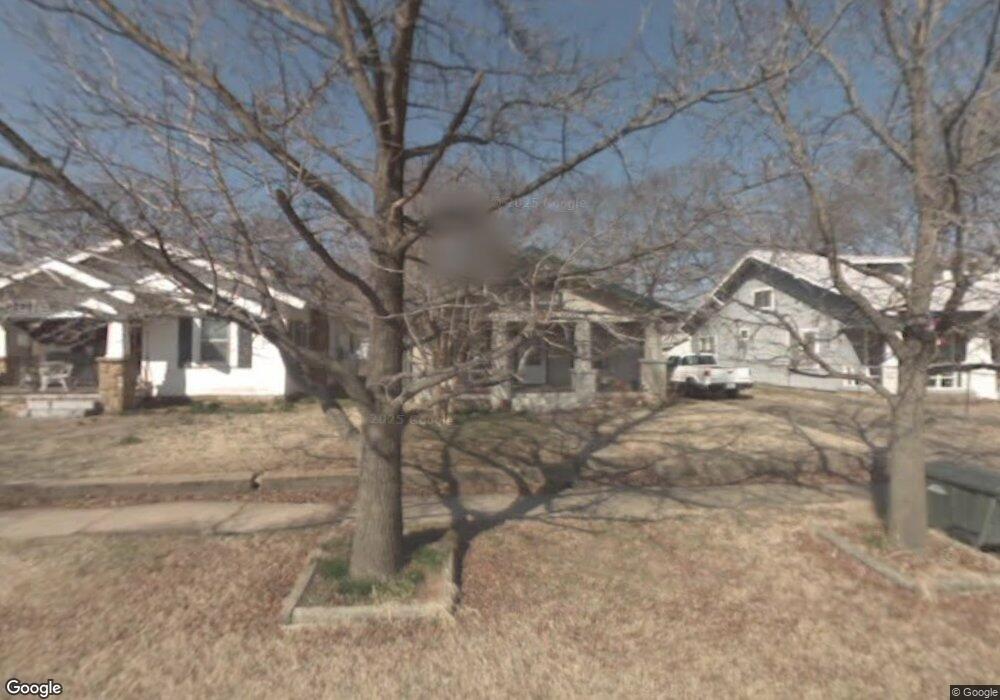 1016 N Collins Ave, Okmulgee, OK 74447 - photo 1