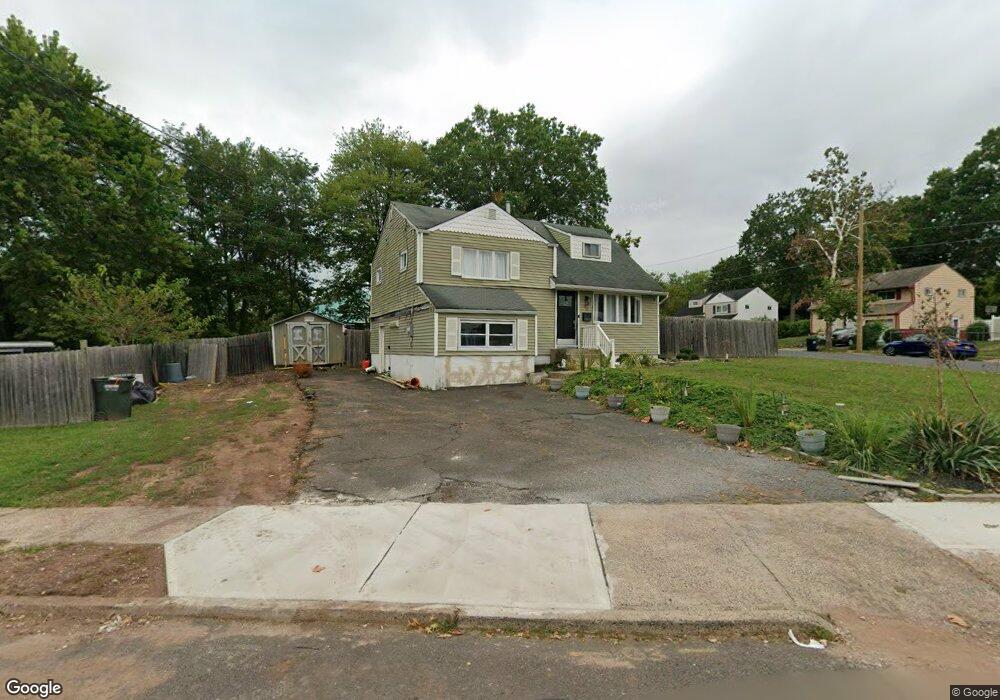 60 Roberts Rd, Somerset, NJ 08873 - photo 1