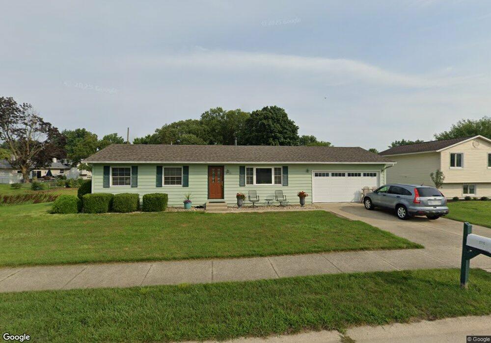 2712 Hampton Rd, Mishawaka, IN 46544 - photo 1