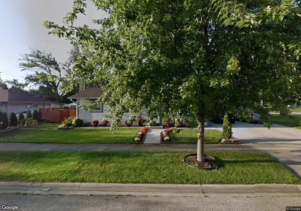 2121 W Pacific Ave, Waukegan, IL 60085 - photo 1