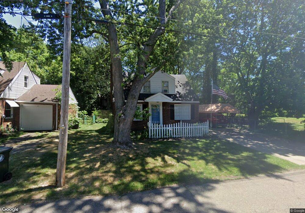 1612 Downing Ct NE, Canton, OH 44714 - photo 1