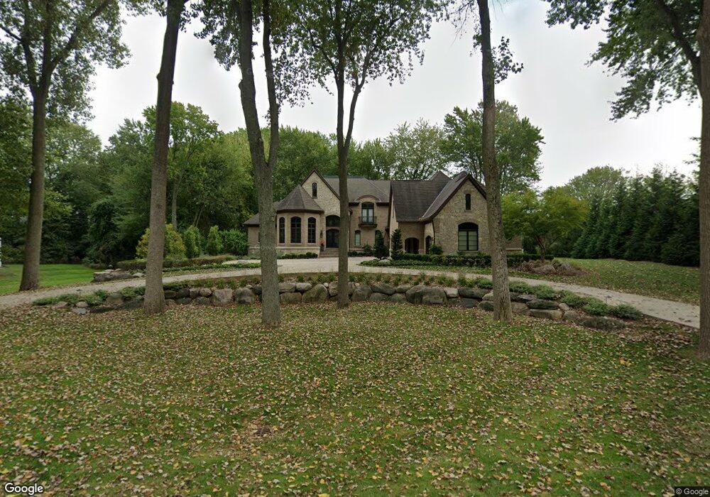 5177 Clarendon Crest St, Bloomfield Hills, MI 48302 - photo 1