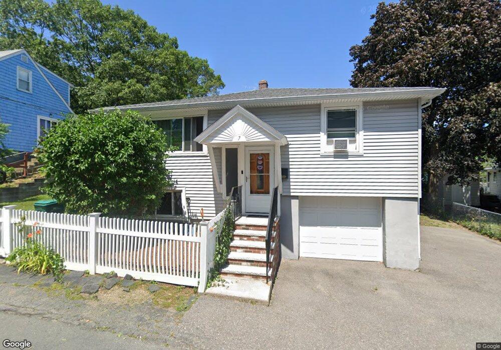 7 Apple St, Lynn, MA 01902 - photo 1