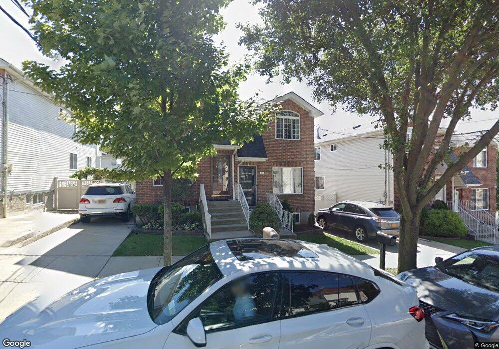 40 Pershing St, Staten Island, NY 10305 - photo 1