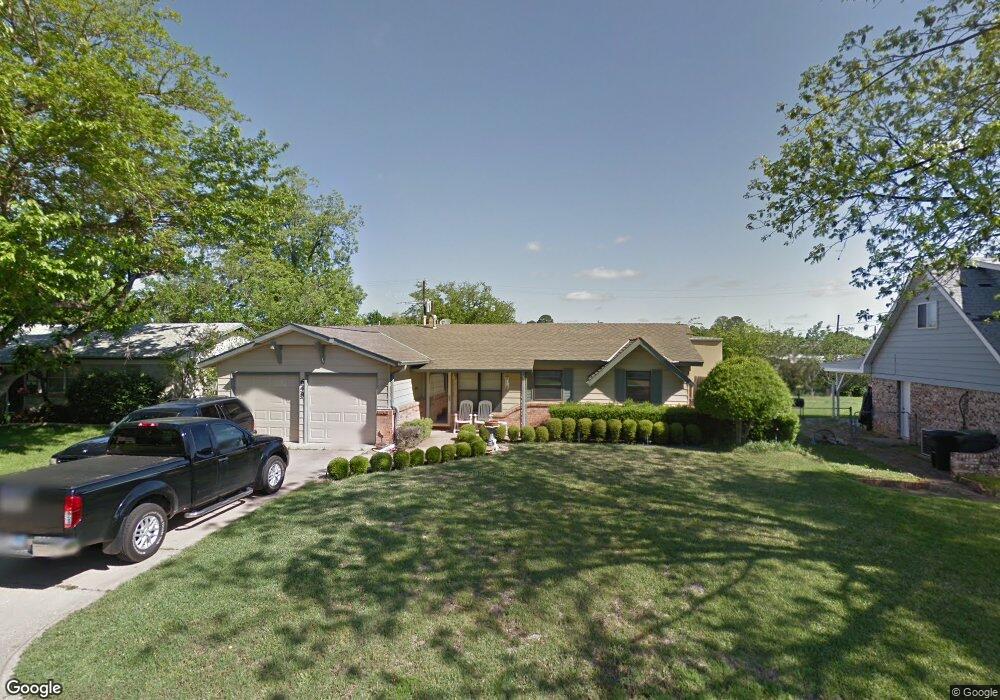 648 W Cedar St, Hurst, TX 76053 - photo 1