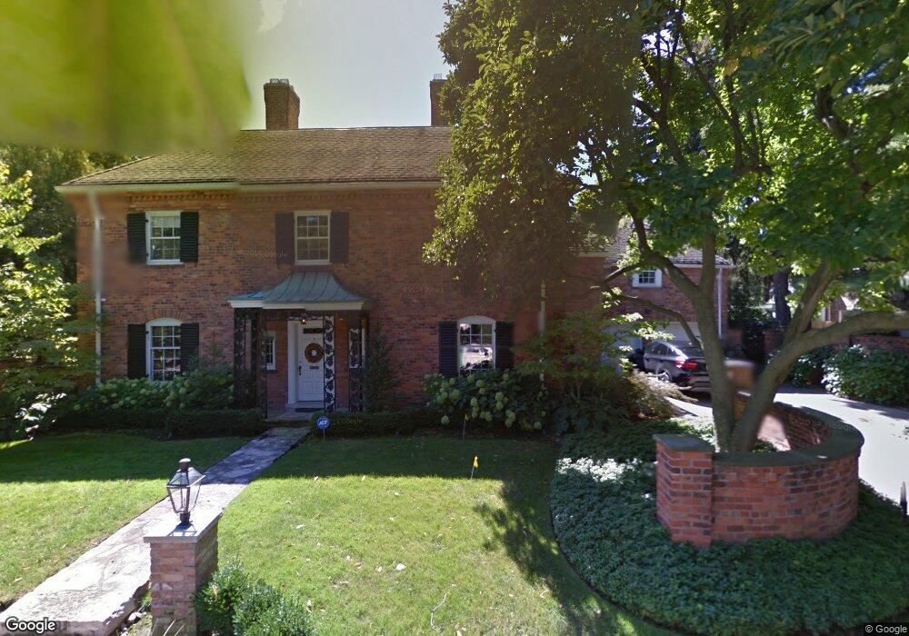 43 Oldbrook Ln, Grosse Pointe Farms, MI 48236 - photo 1