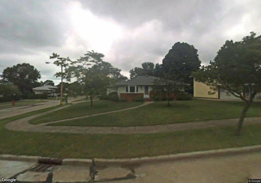 30131 Rickey Ln, Wickliffe, OH 44092 - photo 1