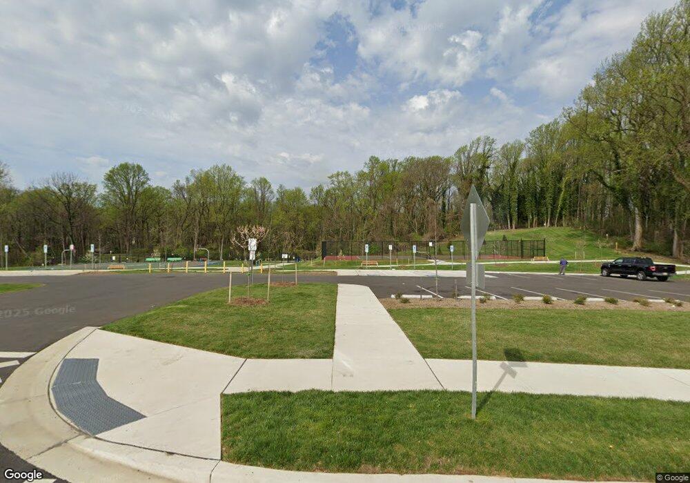 701 Rollins Ave, Capitol Heights, MD 20743 - photo 1