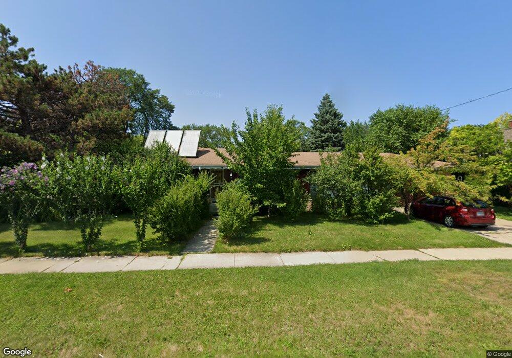 1020 E Algonquin Rd, Des Plaines, IL 60016 - photo 1
