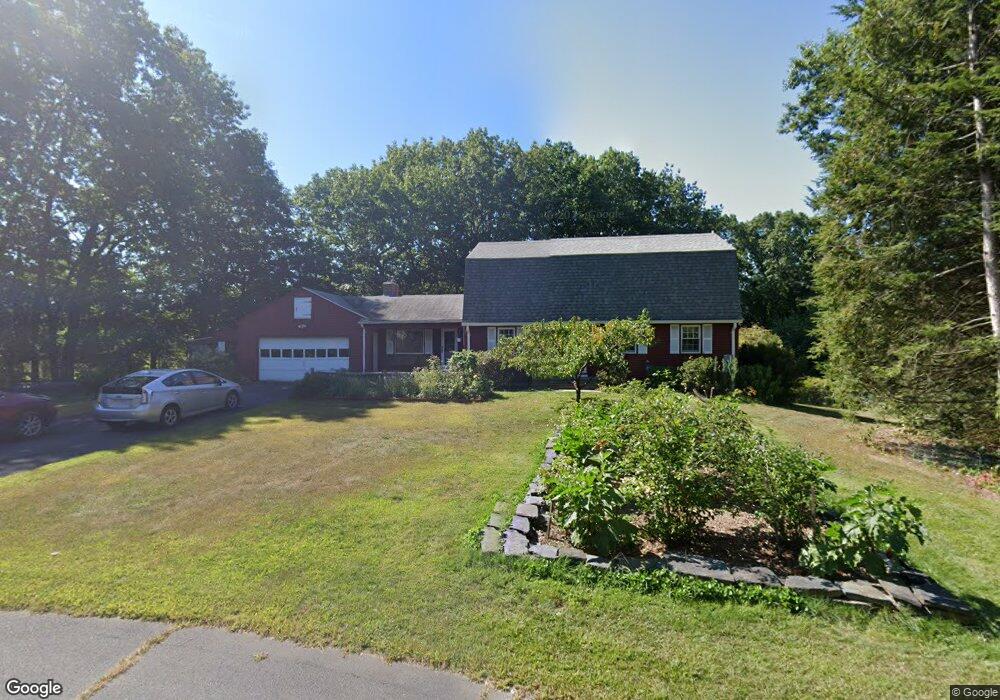 19 Nelson Cir, Amherst, MA 01002 - photo 1