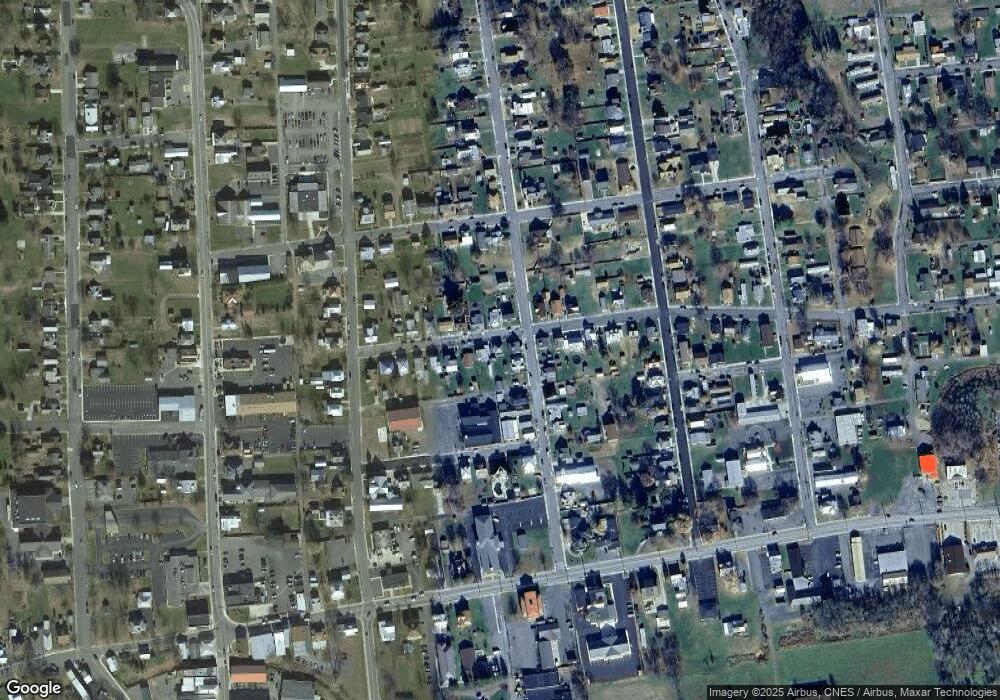 18 Central Ave, Petersburg, WV 26847 - photo 1