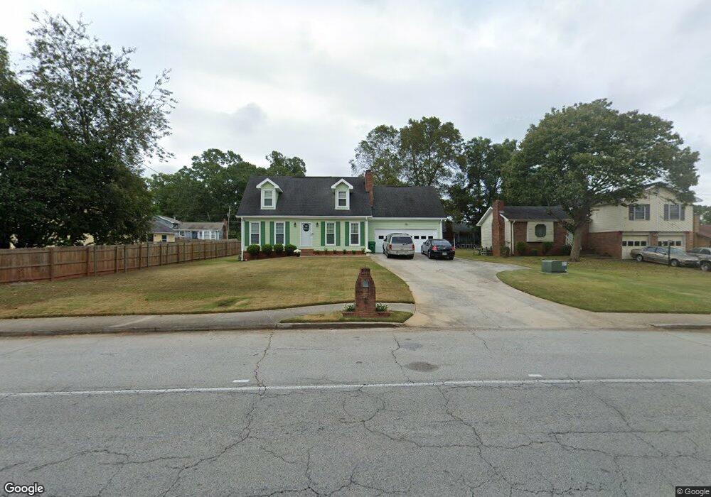 2048 Wellborn Rd, Lithonia, GA 30058 - photo 1