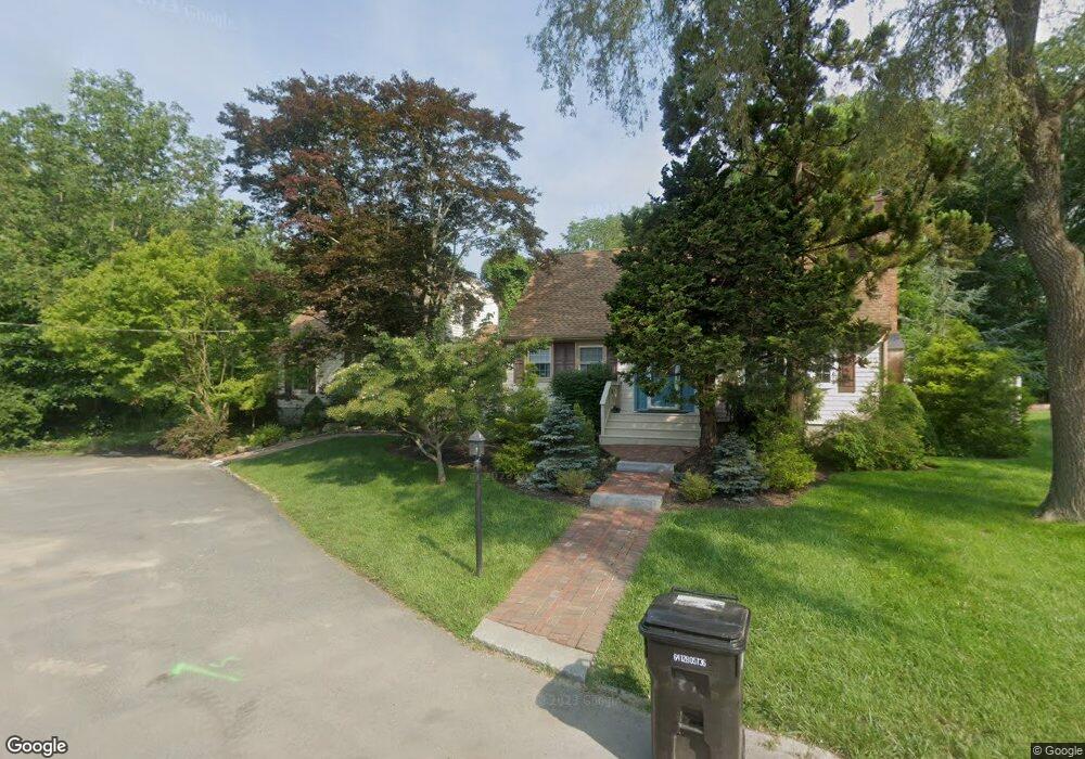 53 Pinette St, North Dartmouth, MA 02747 - photo 1