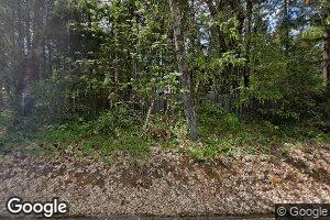 2130 Applegate Ave, Grants Pass, OR 97527