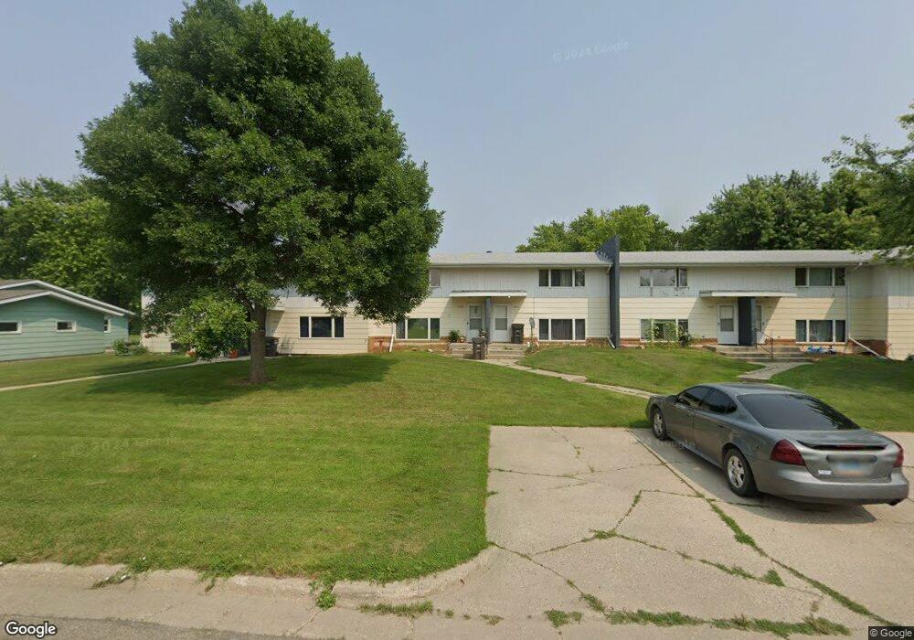 1505 7th Ave SW, Jamestown, ND 58401 - photo 1