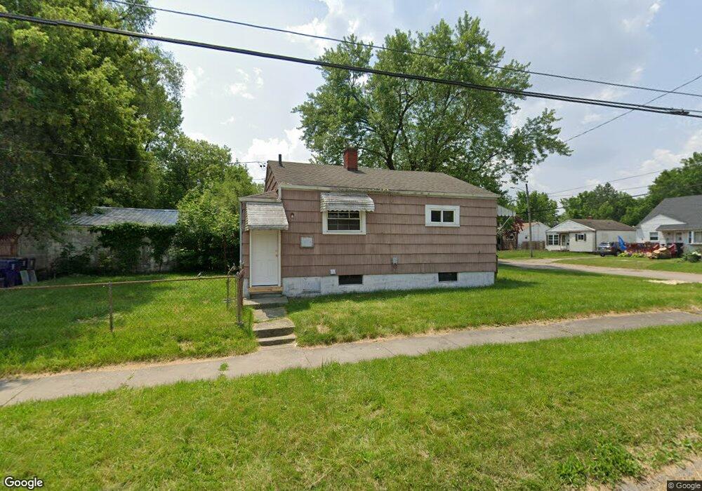 951 Hubbard Ave, Flint, MI 48503 - photo 1
