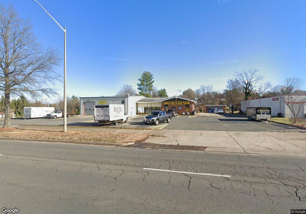 331 Broadview Ave, Warrenton, VA 20186 - photo 1