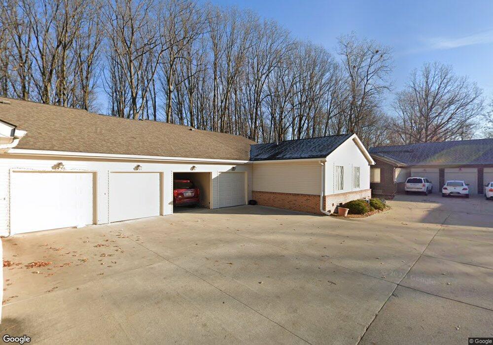 1444 Leisure Dr unit 34, Flint, MI 48507 - photo 1