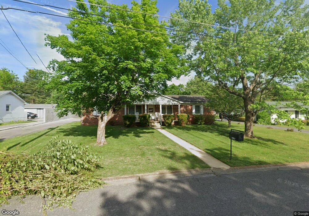 402 Perfection Dr, Shelbyville, TN 37160 - photo 1