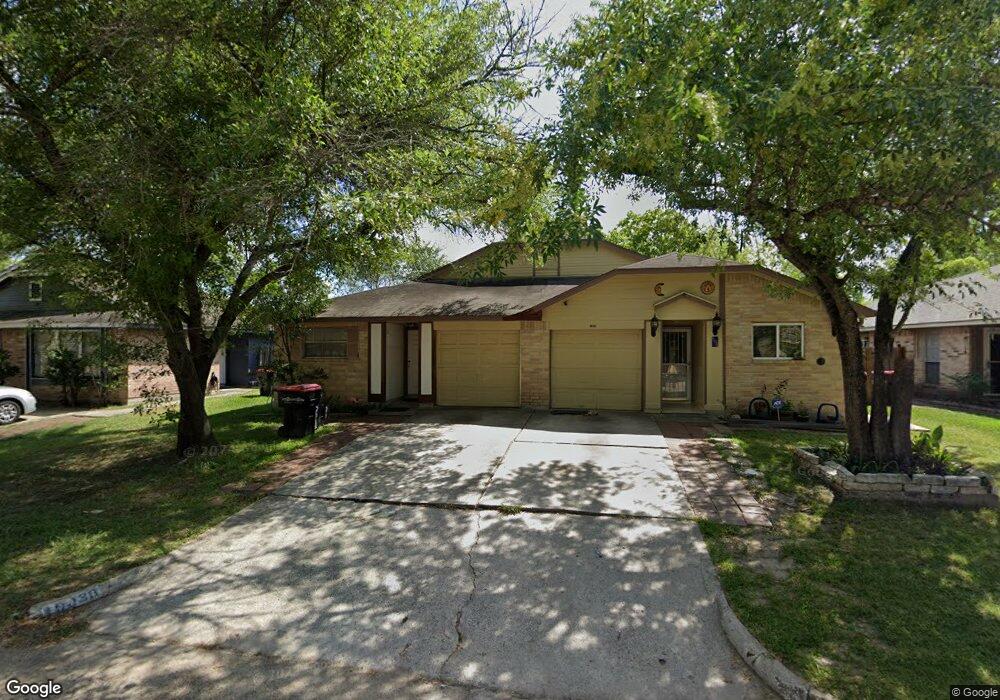 10038 Rosbrook Dr, Houston, TX 77038 - photo 1