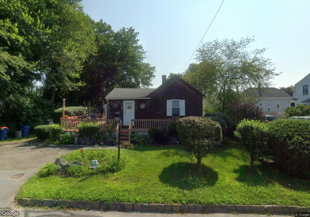 19 Parker St, Fairhaven, MA 02719 - photo 1