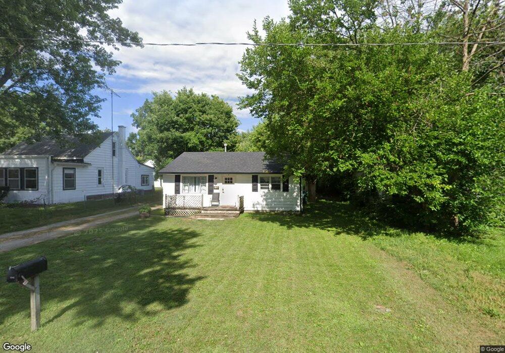 1704 S Jersey Ave, Muncie, IN 47302 - photo 1