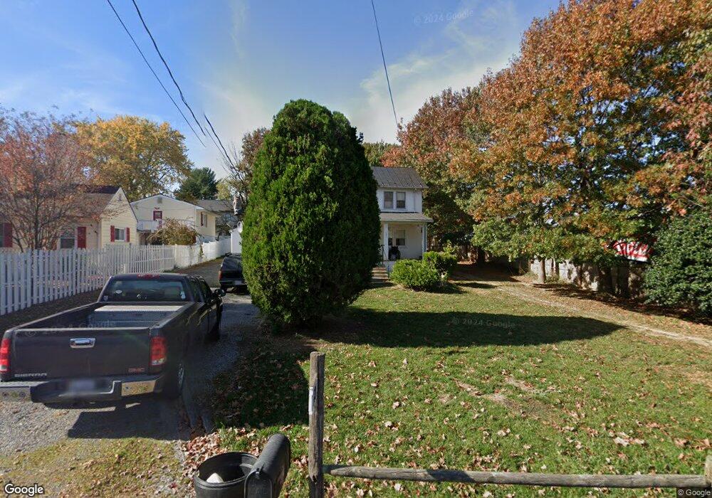 121 S 9th St, Purcellville, VA 20132 - photo 1