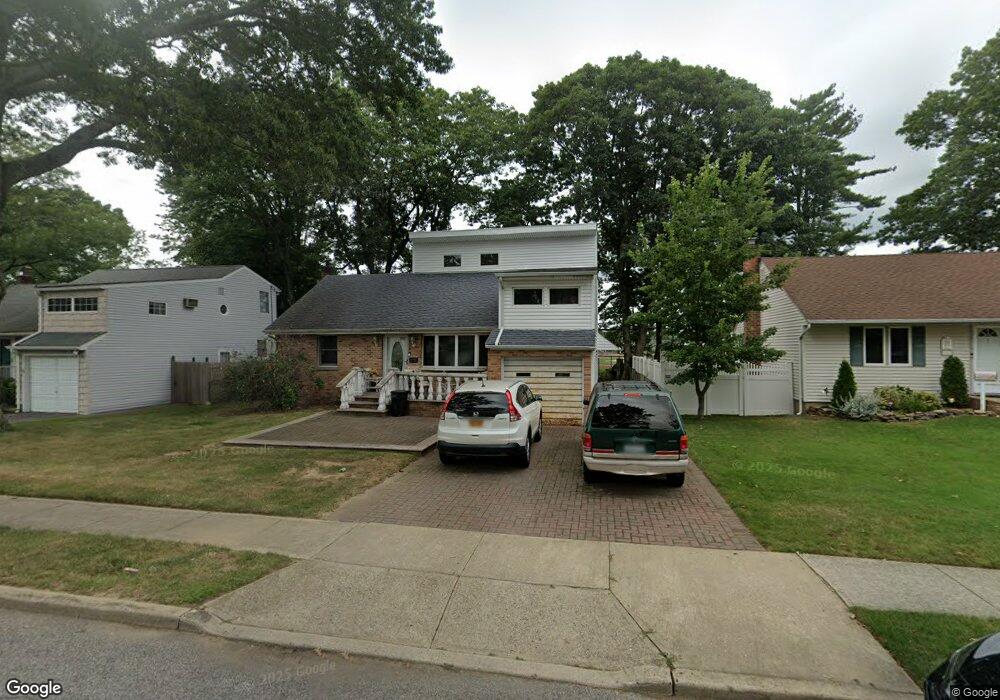 3861 Beechwood Place, Seaford, NY 11783 - photo 1