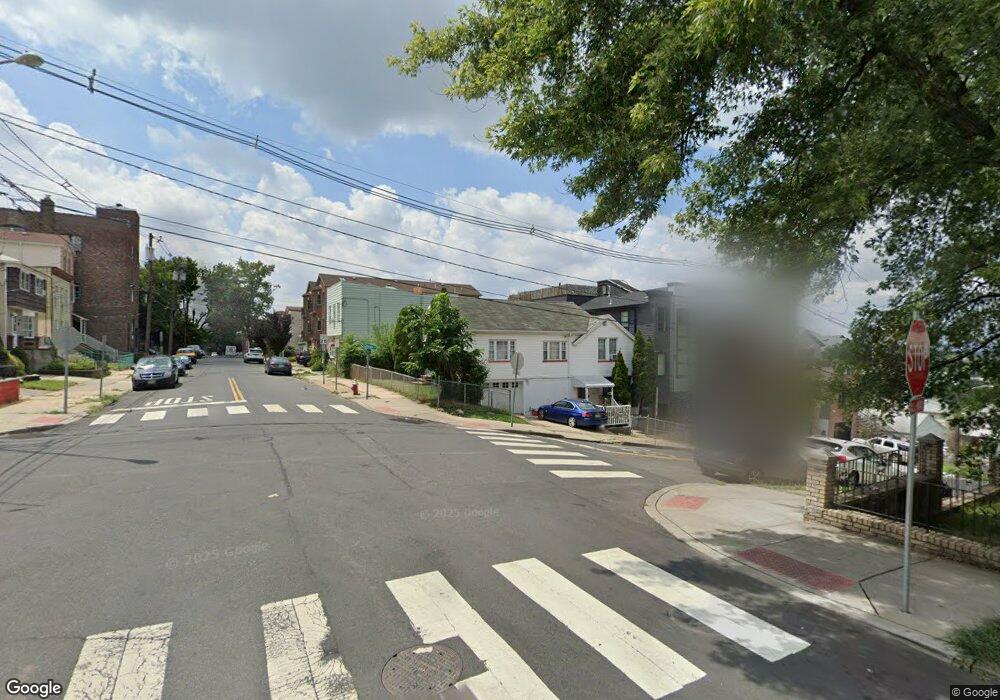 193 Lincoln St, Jersey City, NJ 07307 - photo 1