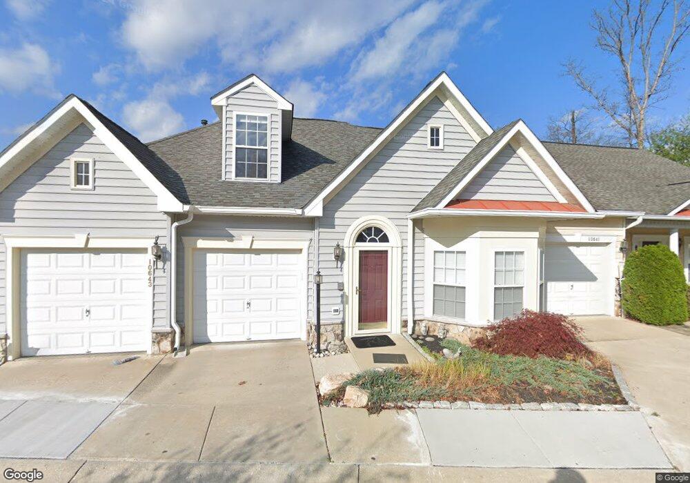 10643 Hickory Crest Ln, Columbia, MD 21044 - photo 1