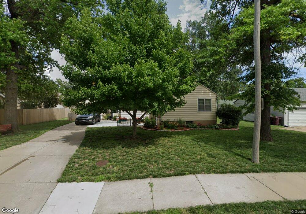 120 N Maxwell St, McPherson, KS 67460 - photo 1