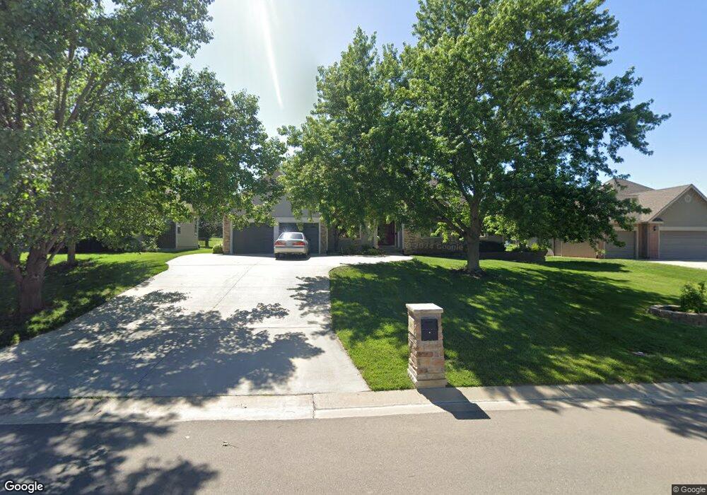 3905 SW Ambassador Place, Topeka, KS 66610 - photo 1