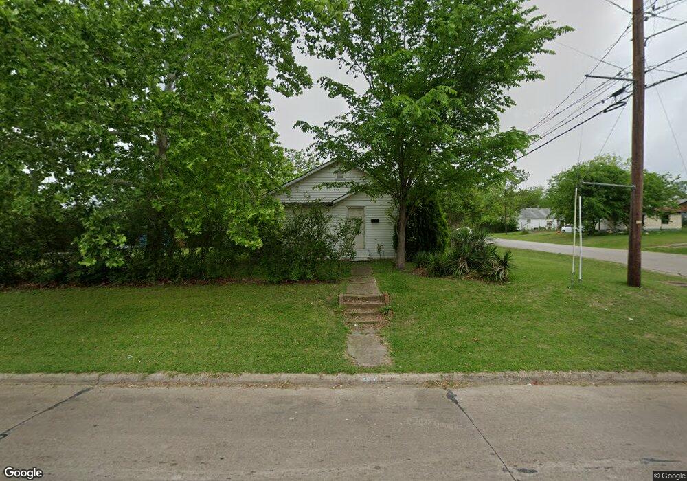 307 N Paris St, Ennis, TX 75119 - photo 1