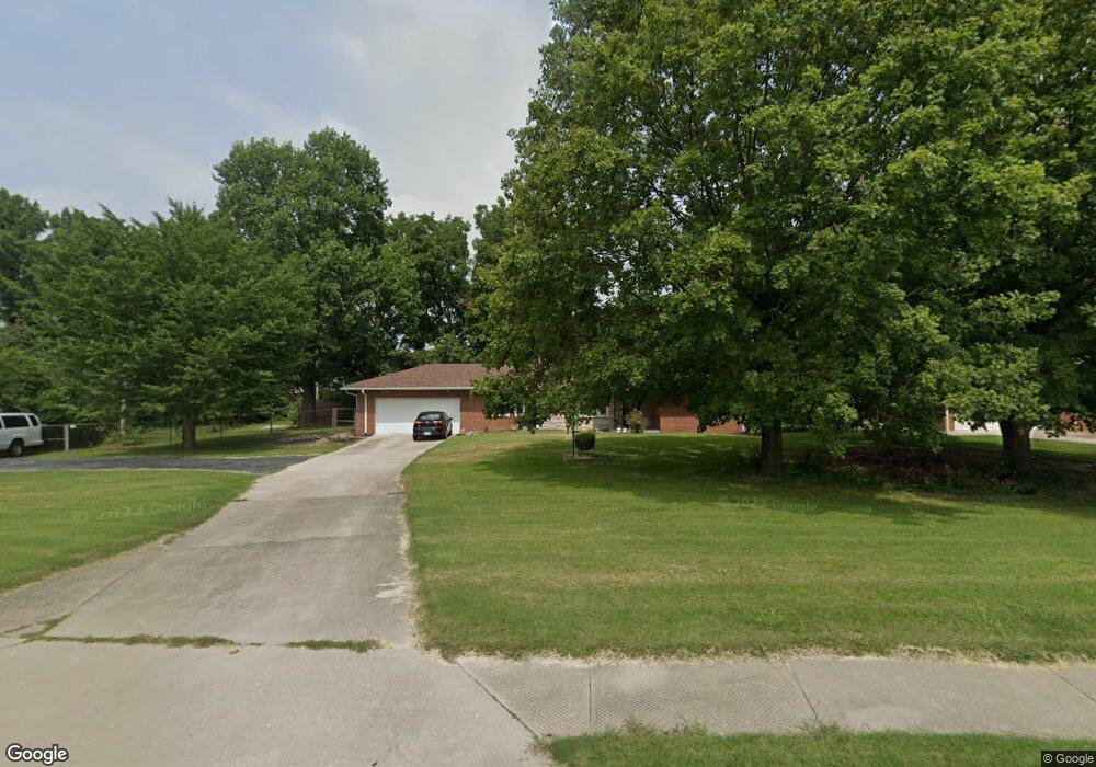 7136 W Main St, Maryville, IL 62062 - photo 1