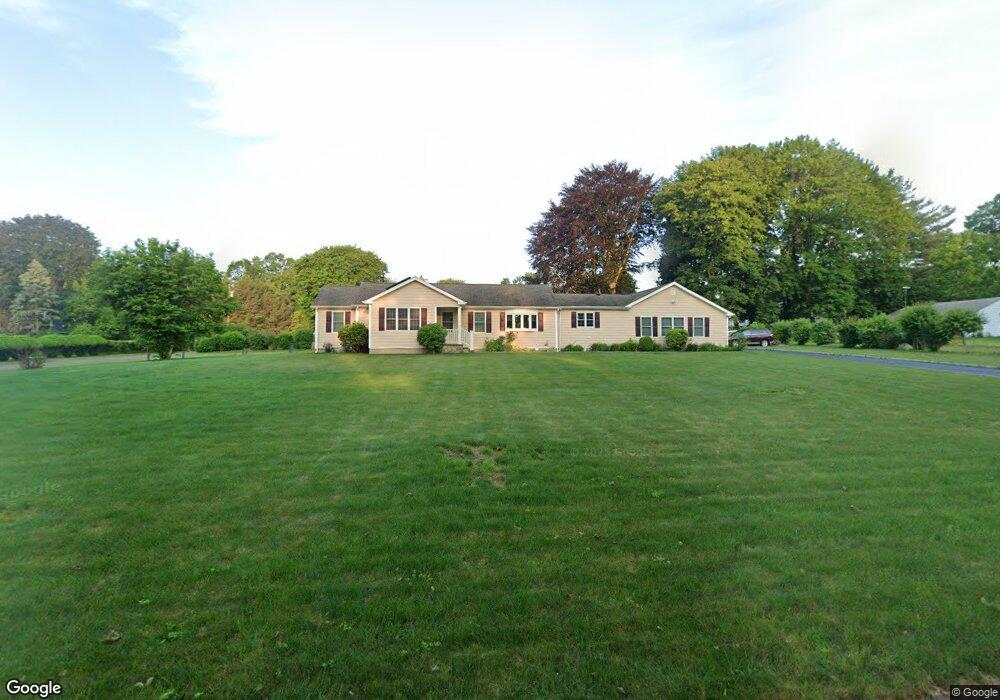 948 Racebrook Rd, Orange, CT 06477 - photo 1