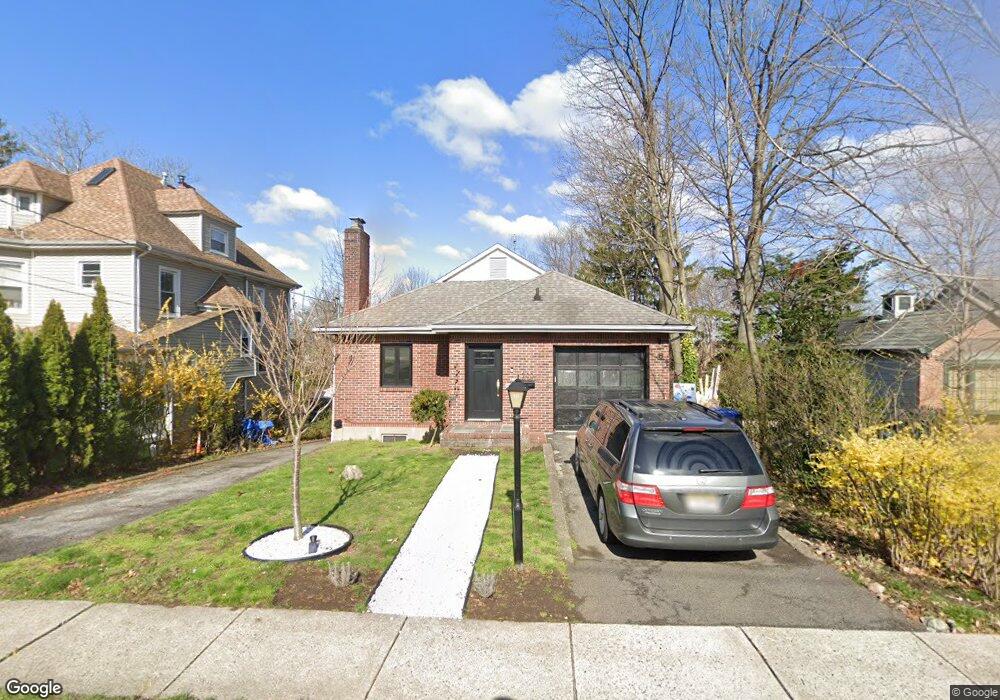 200 Leonia Ave, Leonia, NJ 07605 - photo 1