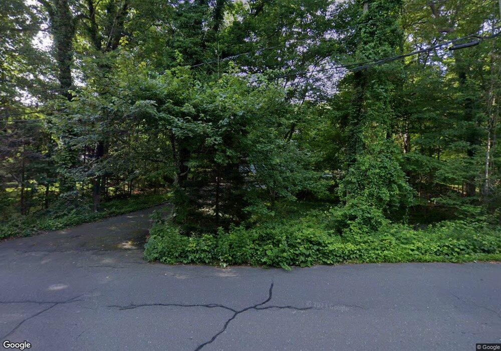 9 Reservoir Ln, Stamford, CT 06903 - photo 1