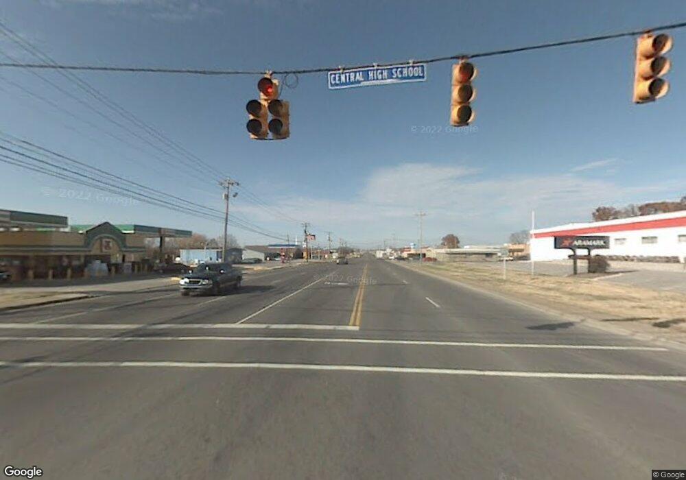 104 N Hillcrest Dr, Shelbyville, TN 37160 - photo 1