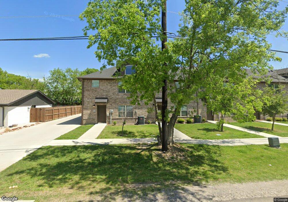 800 N 3rd St, Sanger, TX 76266 - photo 1