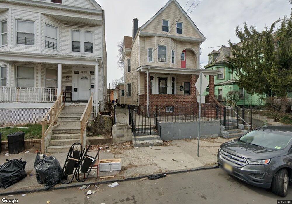 219 S 7th St unit 221, Newark, NJ 07103 - photo 1