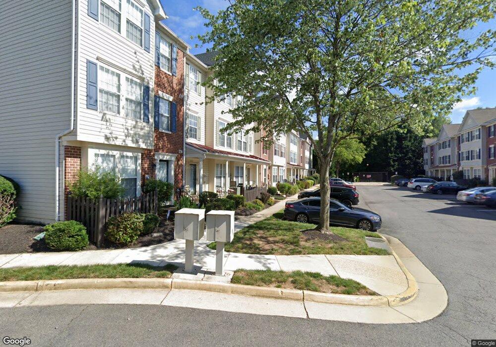 9197 Cardinal Forest Ln, Lorton, VA 22079 - photo 1