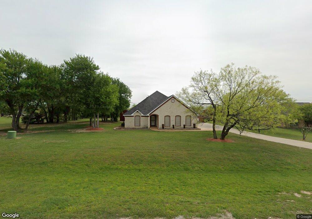 152 Lost Oak Dr, Azle, TX 76020 - photo 1