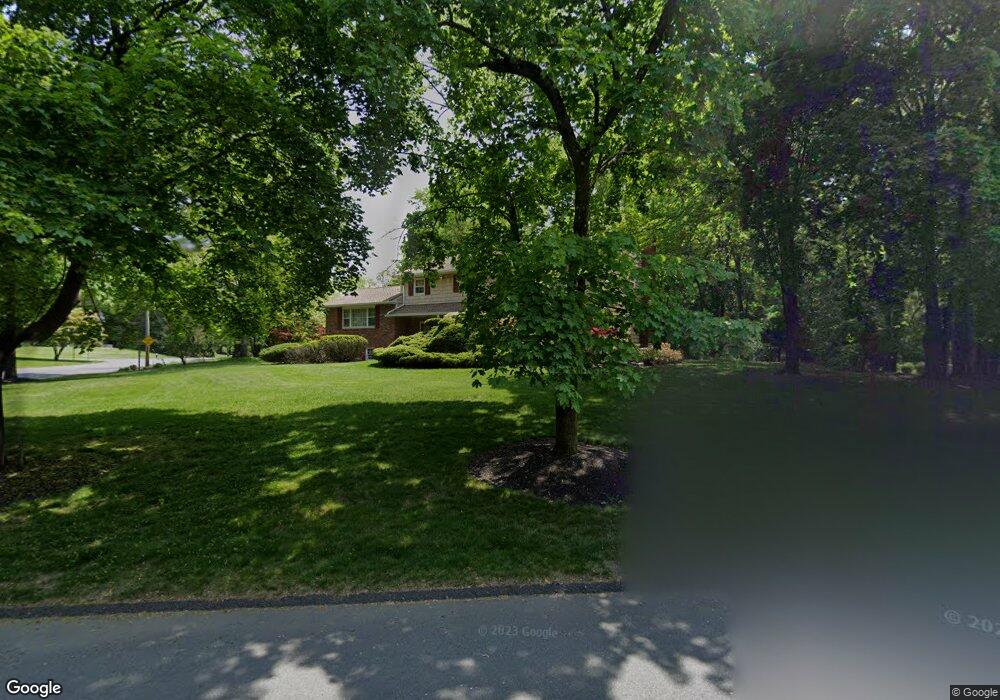 2 Robin Hood Rd, Suffern, NY 10901 - photo 1