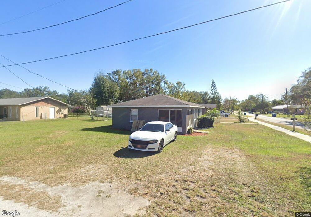703 SE Pine Ave, Fort Meade, FL 33841 - photo 1
