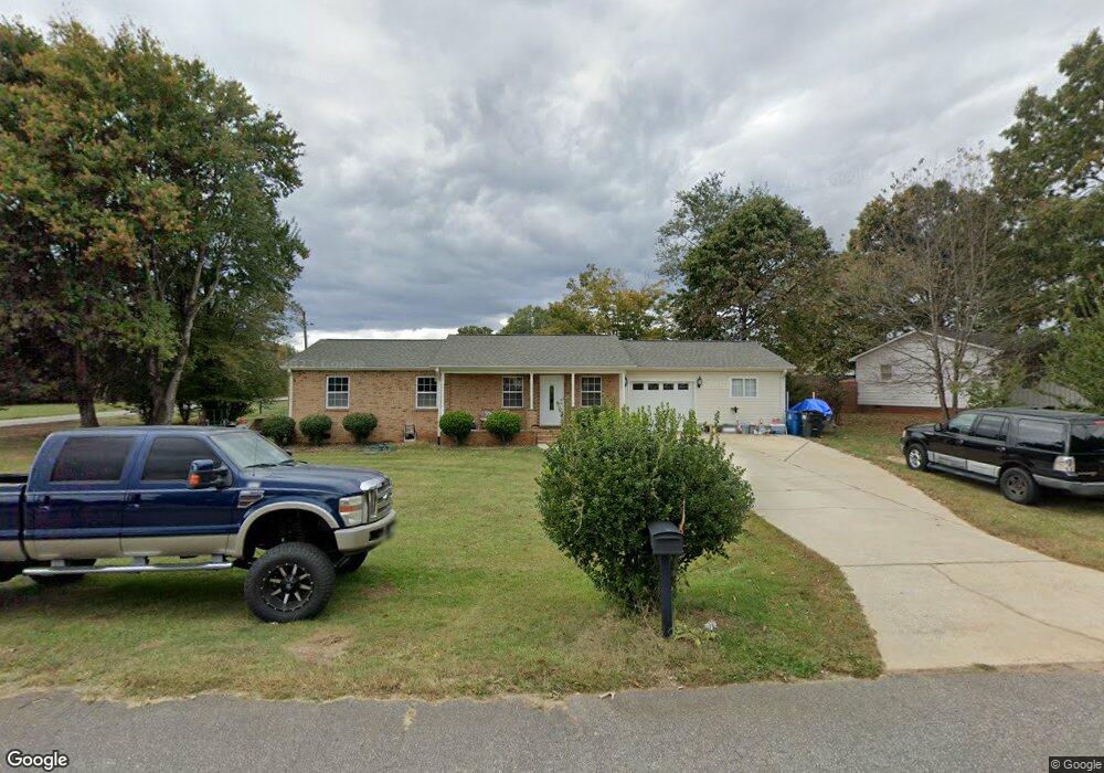 105 Brookhollow Dr, Statesville, NC 28625 - photo 1