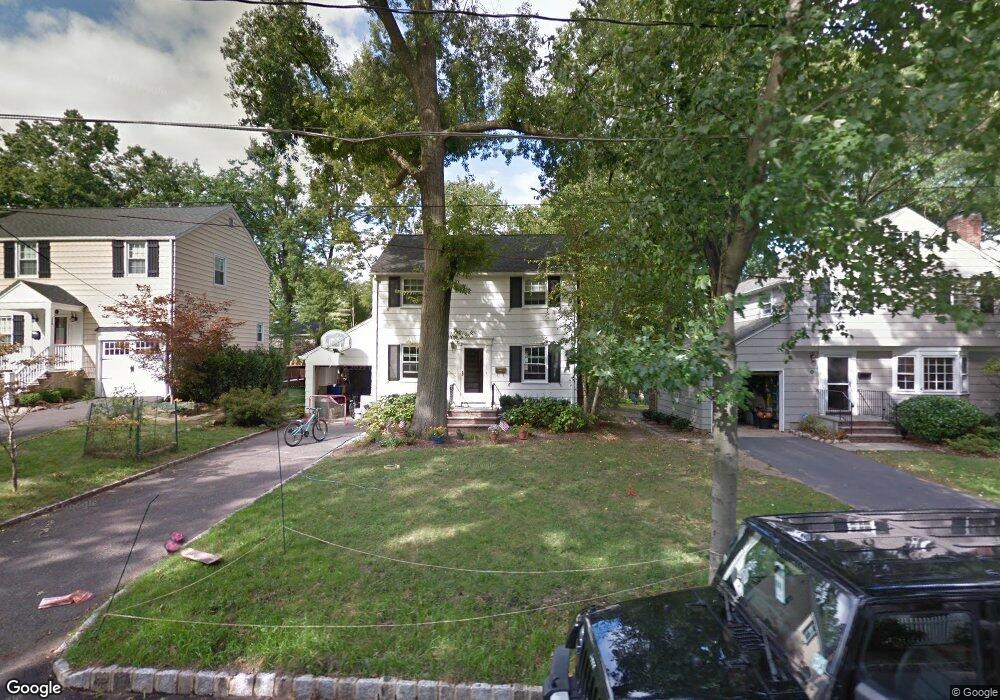 18 Essex Rd, Chatham, NJ 07928 - photo 1