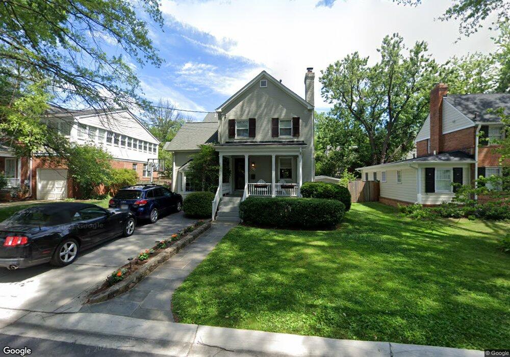 4607 Cheltenham Dr, Bethesda, MD 20814 - photo 1