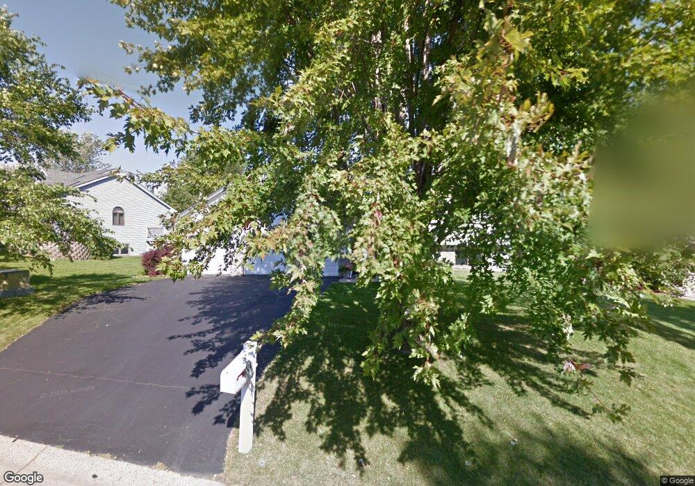 11134 69th Place N, Maple Grove, MN 55369 - photo 1