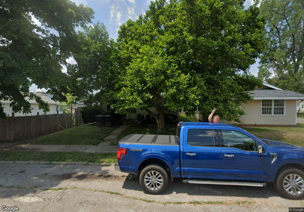 2303 S Mulberry St, Muncie, IN 47302 - photo 1