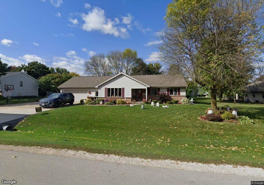 N9649 Golden Way, Appleton, WI 54915 - photo 1